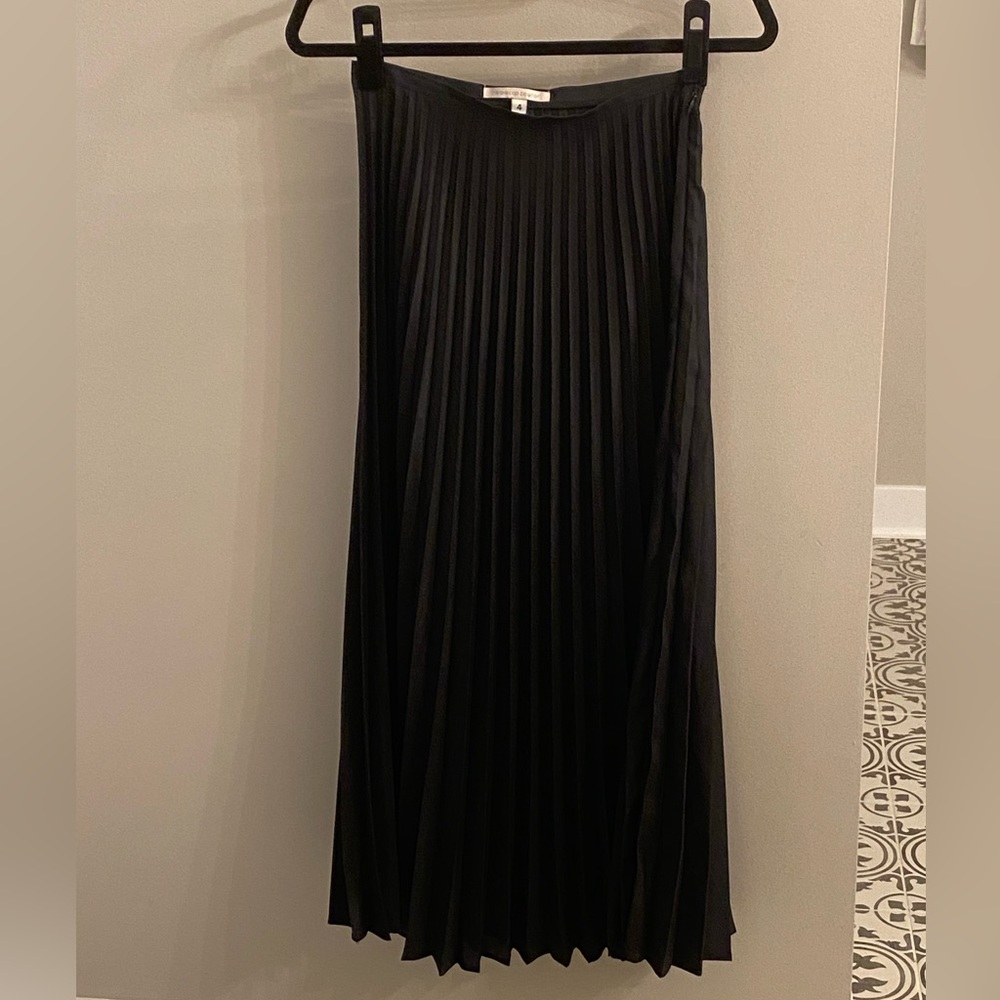 Rebecca Taylor Black Pleated Skirt, Size 4